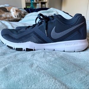 Mens NikeFlex shoes